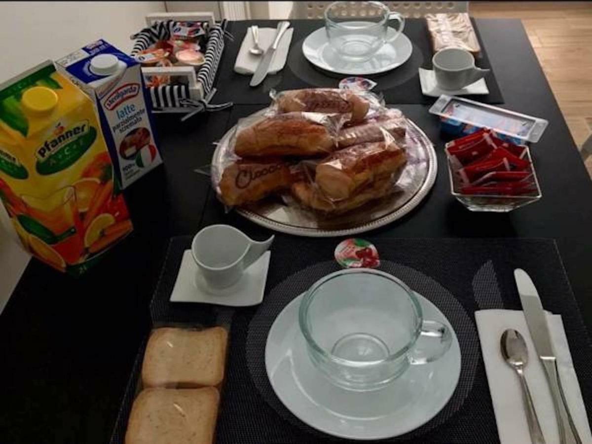 Royal Gismonda Bed & Breakfast Наполи Екстериор снимка