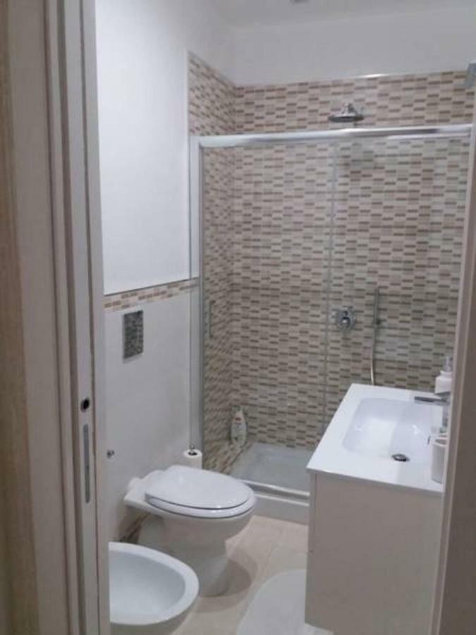 Royal Gismonda Bed & Breakfast Наполи Екстериор снимка